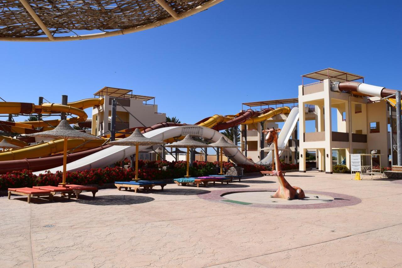 Comfortable Studio In Hotel Karma With Private Beach And Pools Family Only Or Female Hurghada Exteriör bild