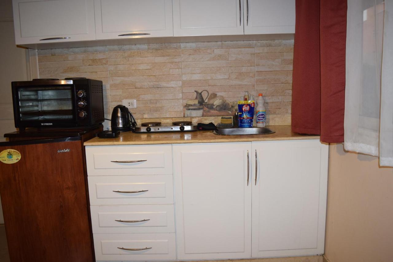 Comfortable Studio In Hotel Karma With Private Beach And Pools Family Only Or Female Hurghada Exteriör bild